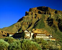 Charming Parador Cañadas del Teide